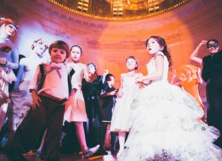 Вместо елки: куда пойти с ребенком на рождественские праздники