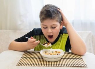 Какой завтрак для школьника самый полезный?