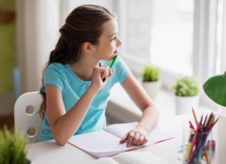 Чем опасно грызть ручки и фломастеры?