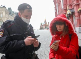 Сколько людей в столице нарушает режим?