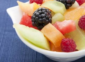 Почему после винограда «сосёт под ложечкой»?