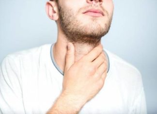 Как справиться с болью в горле без лекарств?