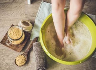 Какие способы помогут быстро избавиться от тяжести в ногах?